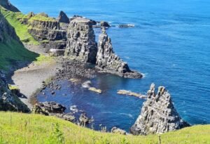 The three soldiers of Rathlin island